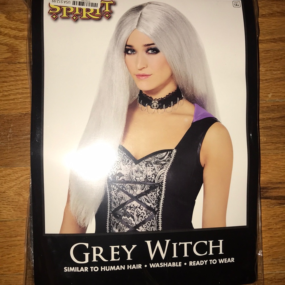 Women silver long witch wig